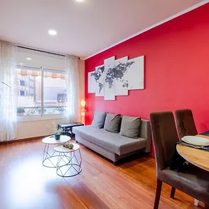 three-bedroom-apartment-in-sants.topbarcelonahotels.com/